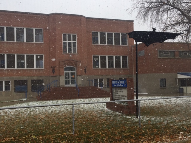 "Home of the Bats" school in Belfry, WA